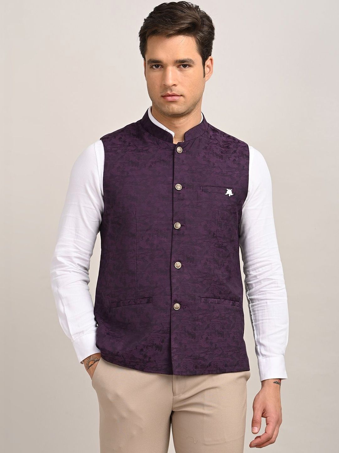 Turtle Mandarin Collar Sleeveless Nehru Jacket