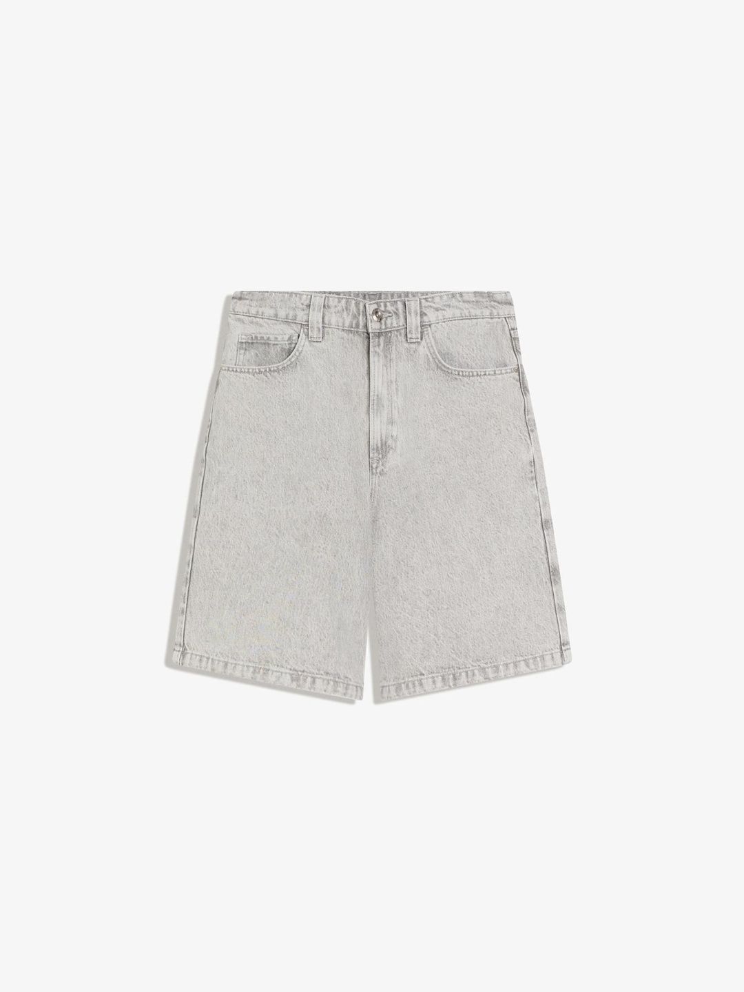 Baggy denim shorts