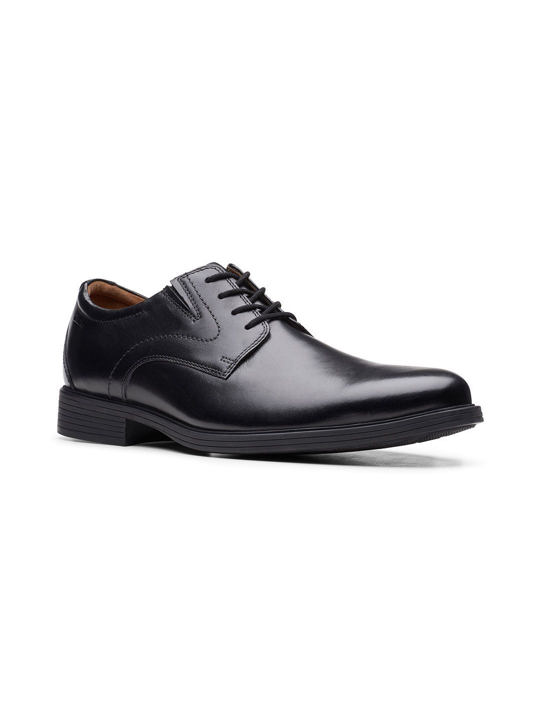 Buy Clarks Shoes For Men Online At Best Prices on Myntra