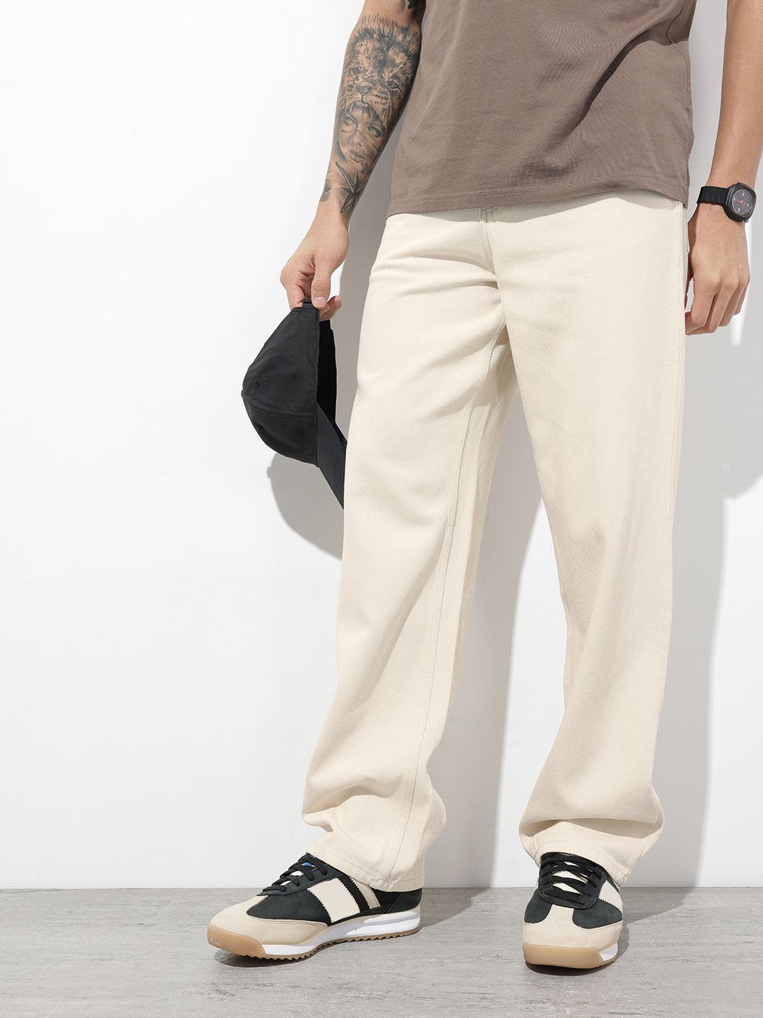 The Roadster Life Co. Men Pure Cotton Relaxed Fit Jeans