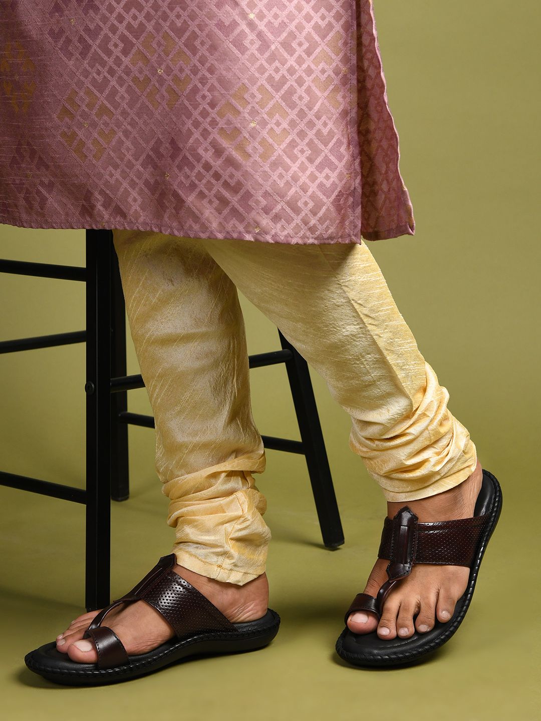 STEPSOFT Men Kolhapuri Toe-Loop Sandals with Perforated Strap & Stitched Sole