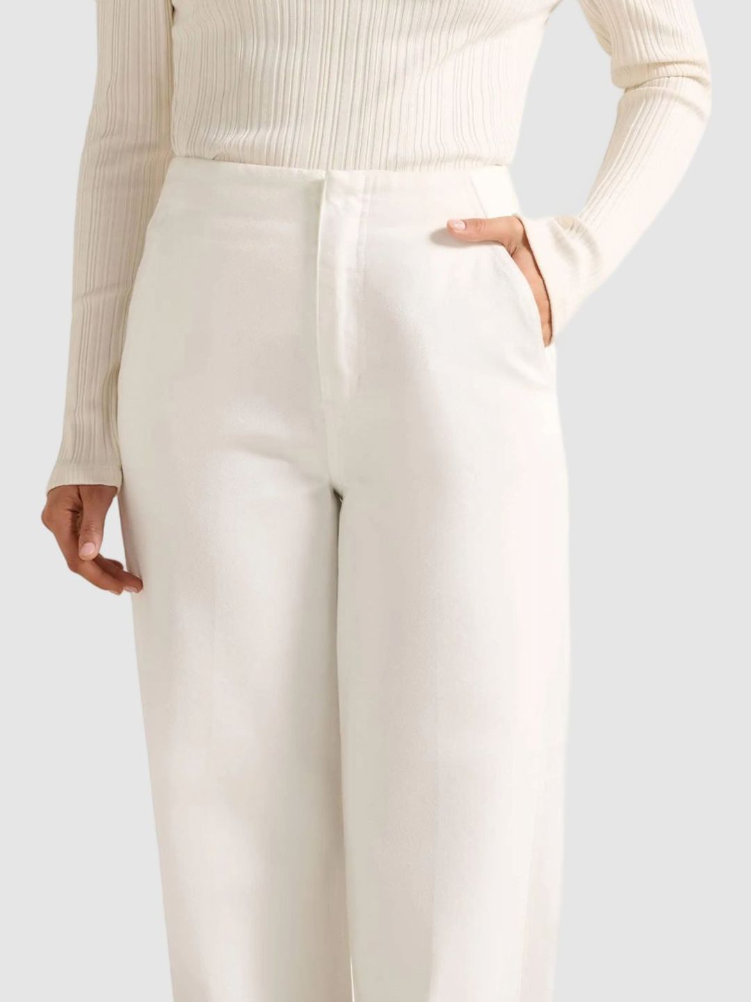 Regular Fit High-Rise Jeans