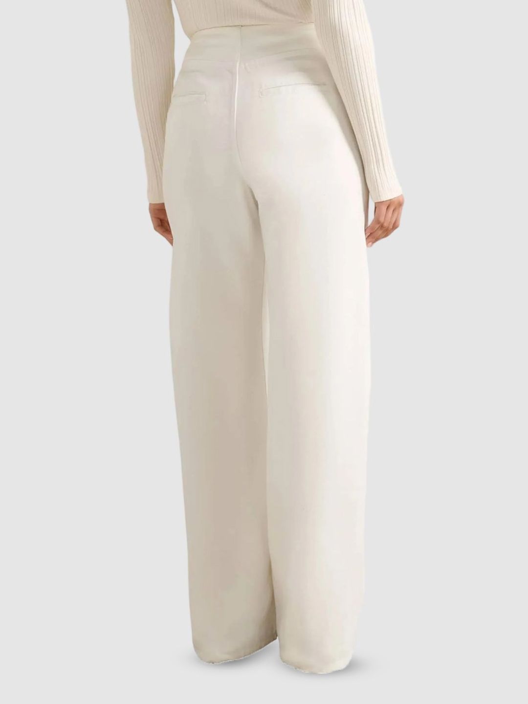 Regular Fit High-Rise Jeans