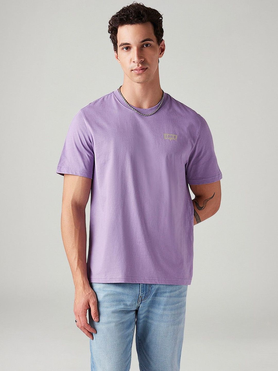Levis Men's Graphic Print Regular Fit T-Shirt