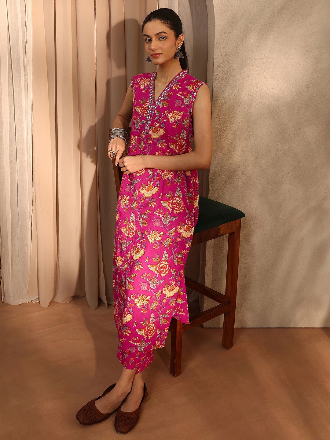 Libas Libas Women Floral Printed Regular Mirror Work Kurta with Trousers