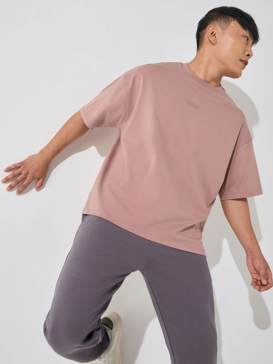 CULT Men Brown Soft Form Oversized T-shirt