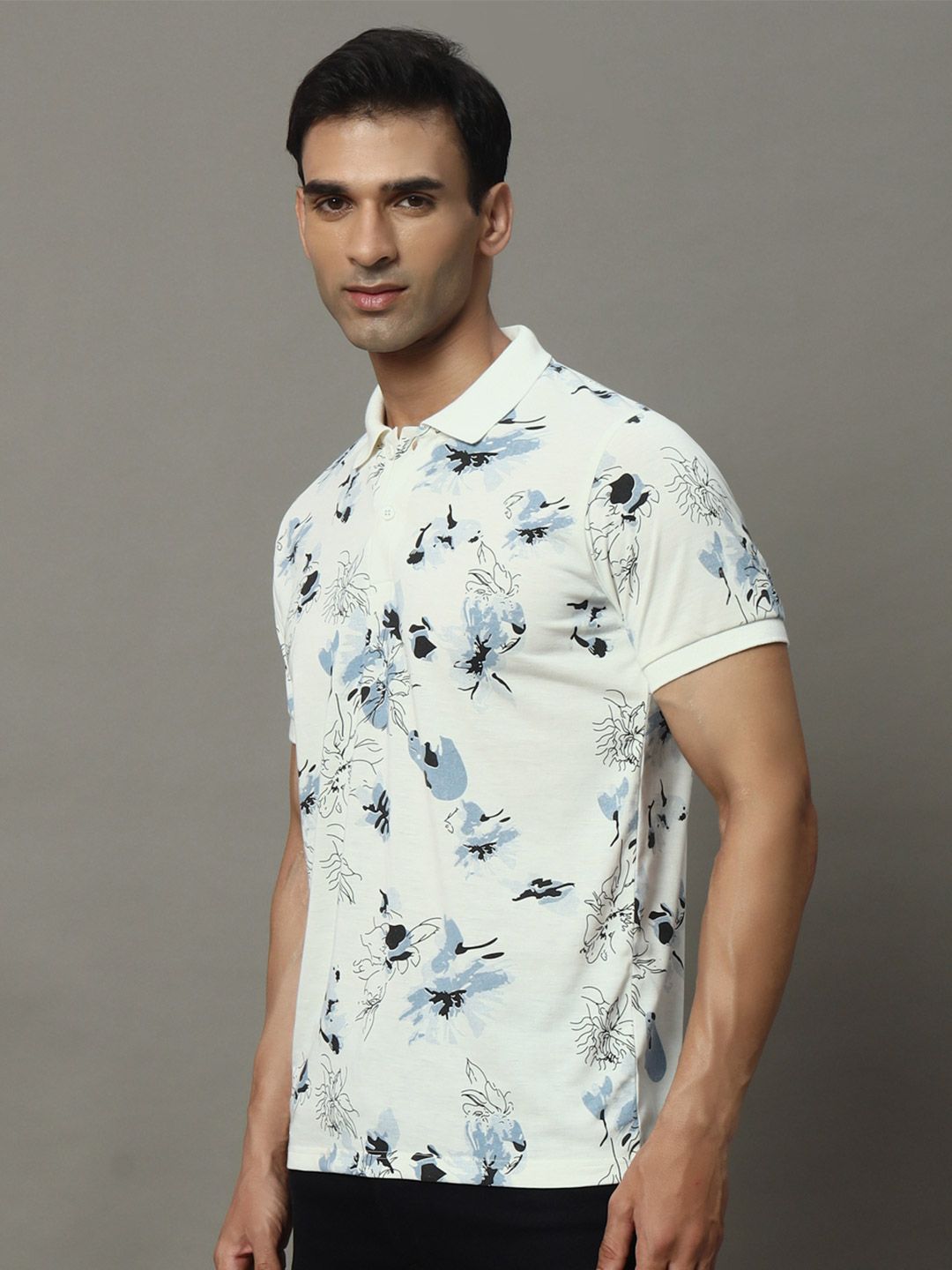 OAKWYN Men Floral Printed Polo Collar T-shirt
