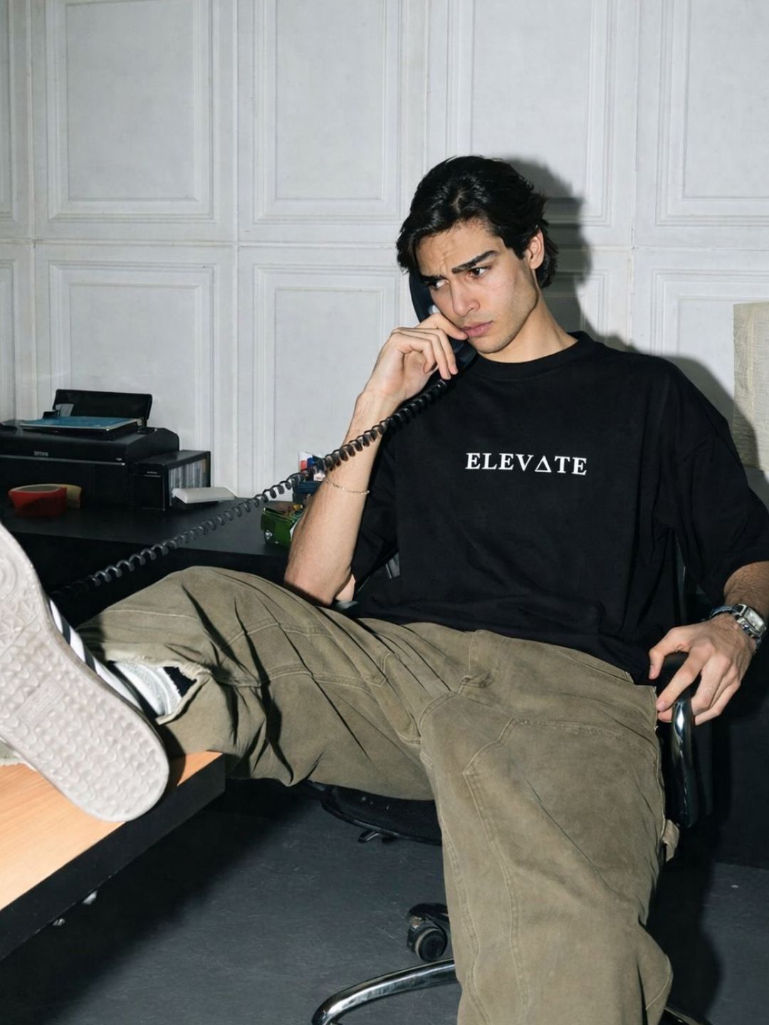 Rigo Men Black Round Neck Cotton Typography Printed Drop Shoulder Oversized T-shirt