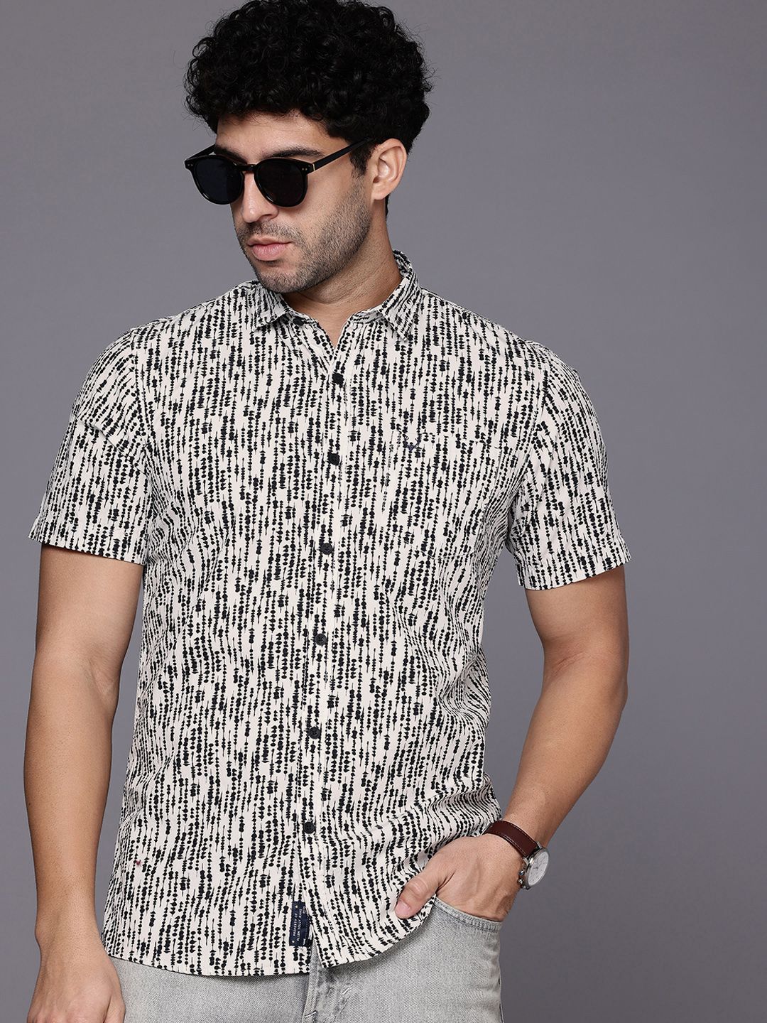 Allen Solly Allen Solly Pure Cotton Custom Fit Abstract Printed Casual Shirt