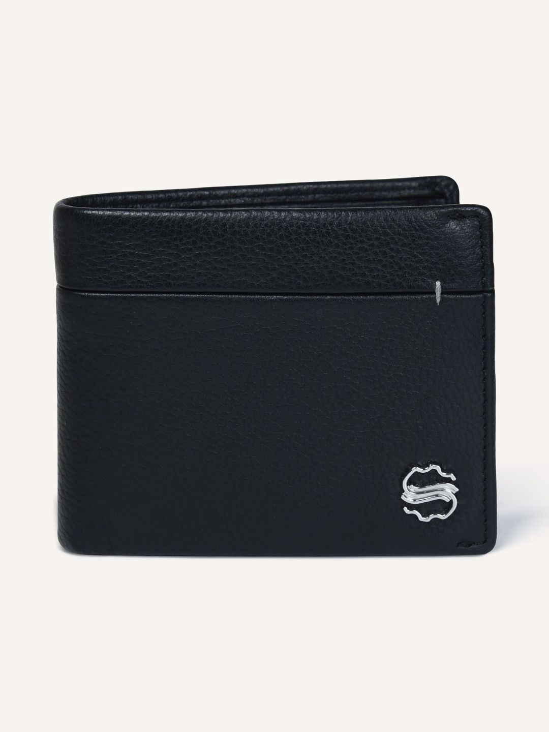 Silvano Men Leather Two Fold Wallet deal from myntra Silvano Men Leather Two Fold Wallet deal from myntra
