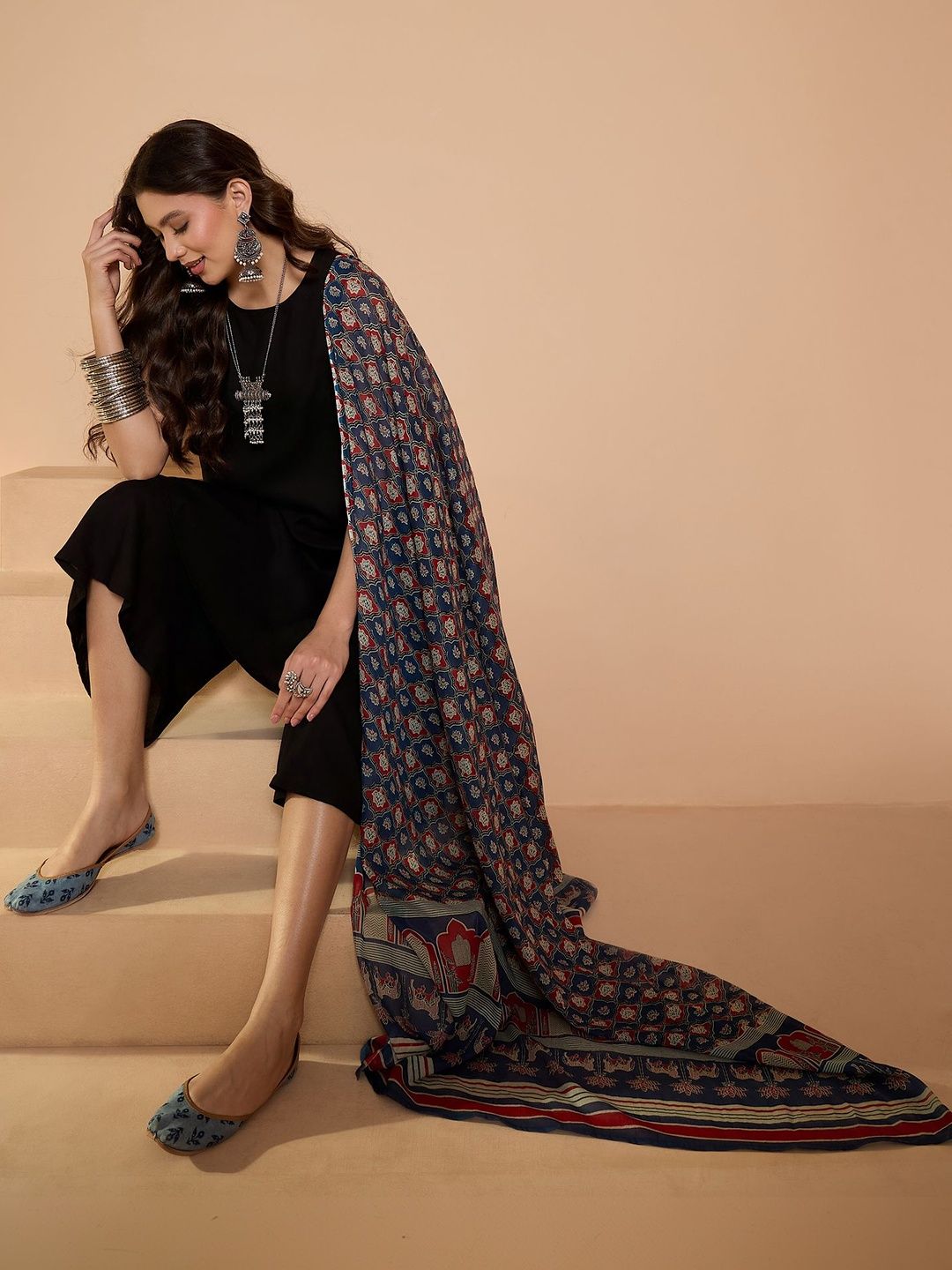 InWeave Ethnic Motifs Printed Block Print Dupatta