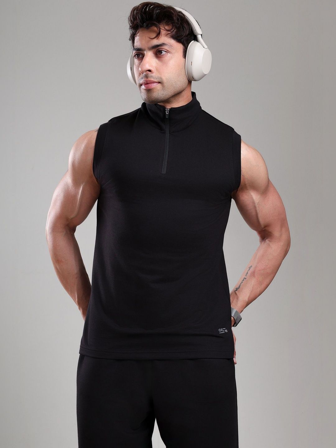 【New】Deuxieme Classe Sleeveless Pullover Buy Men Sleeveless Active Hoodie Online at just Rs. 799.0