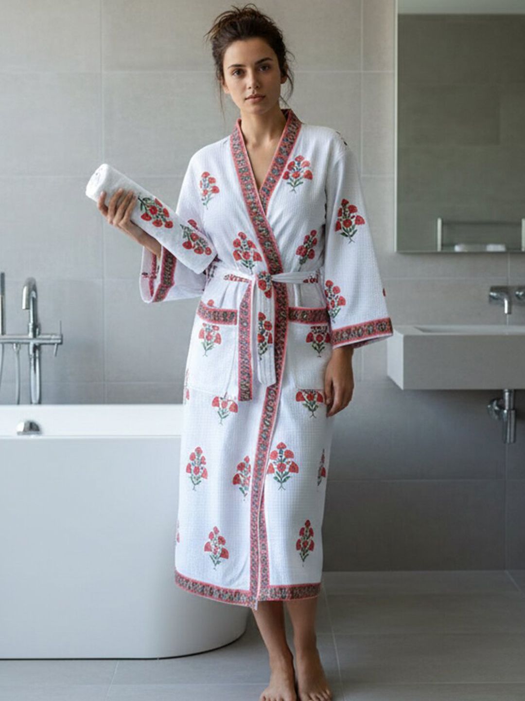 Jinaya's Printed Cotton Bath Robe & Wraps