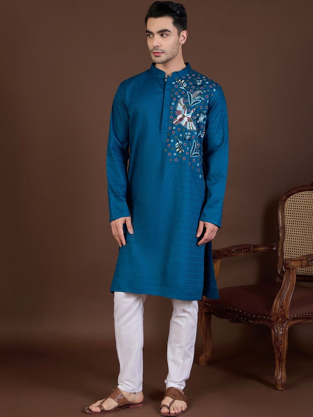 House of Pataudi Embroidered Cotton Mandarin Collar Knee Length Straight Kurtas