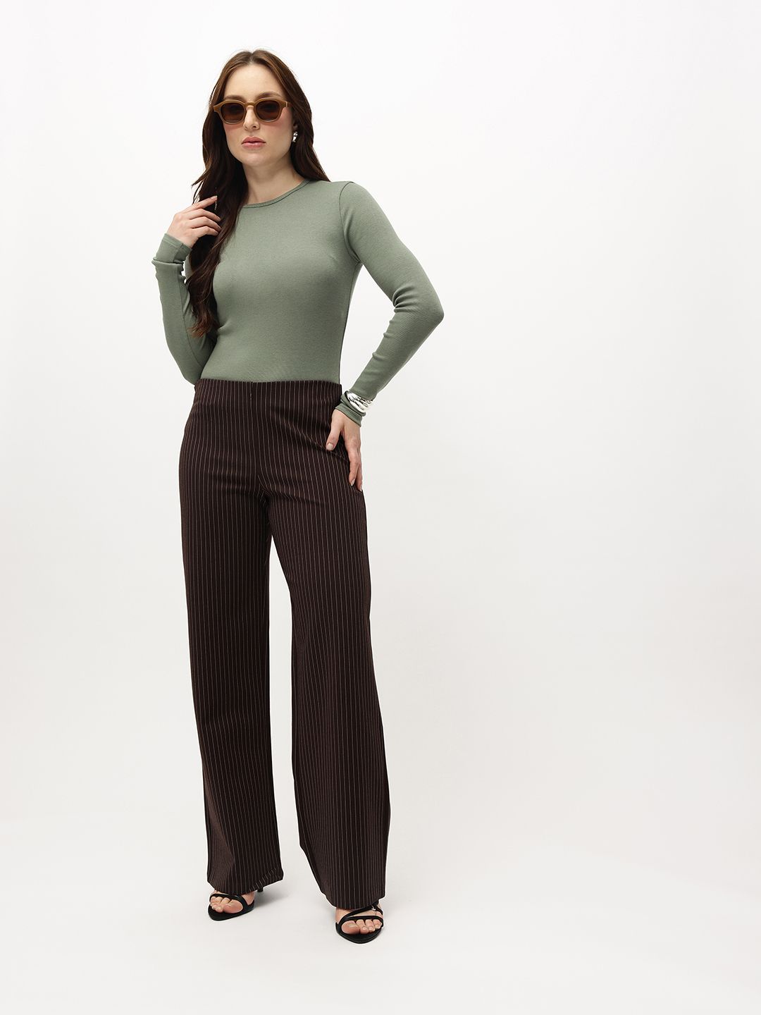 Round Neck Knitted T-shirt