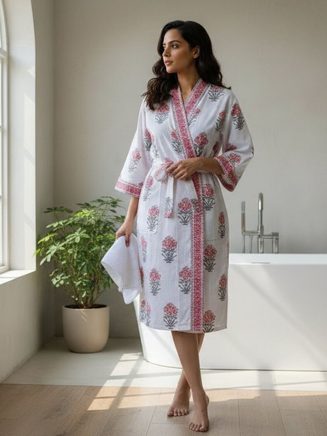 Jinaya's Printed Cotton Bath Robe & Wraps