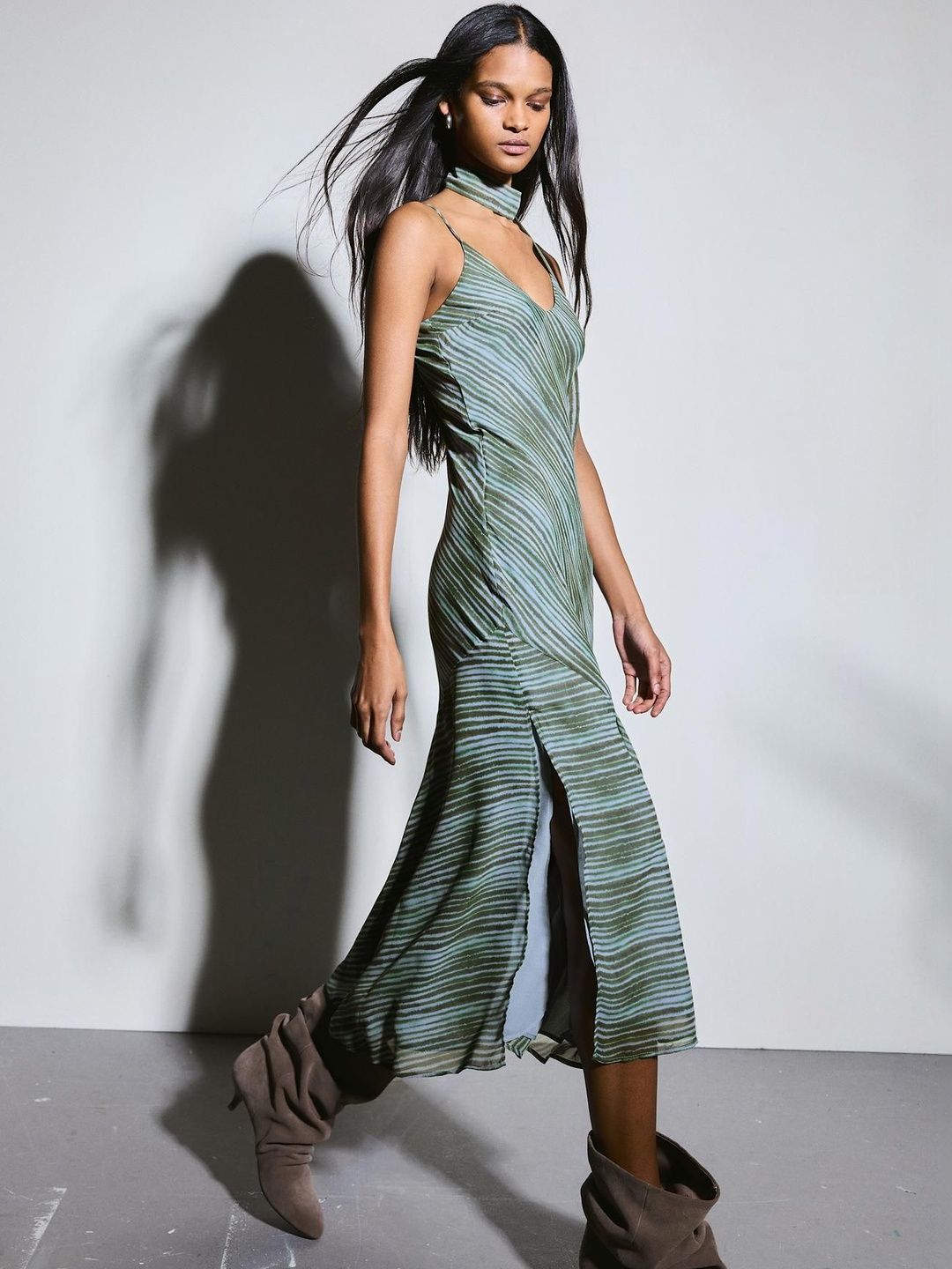 Scarf chiffon midi dress