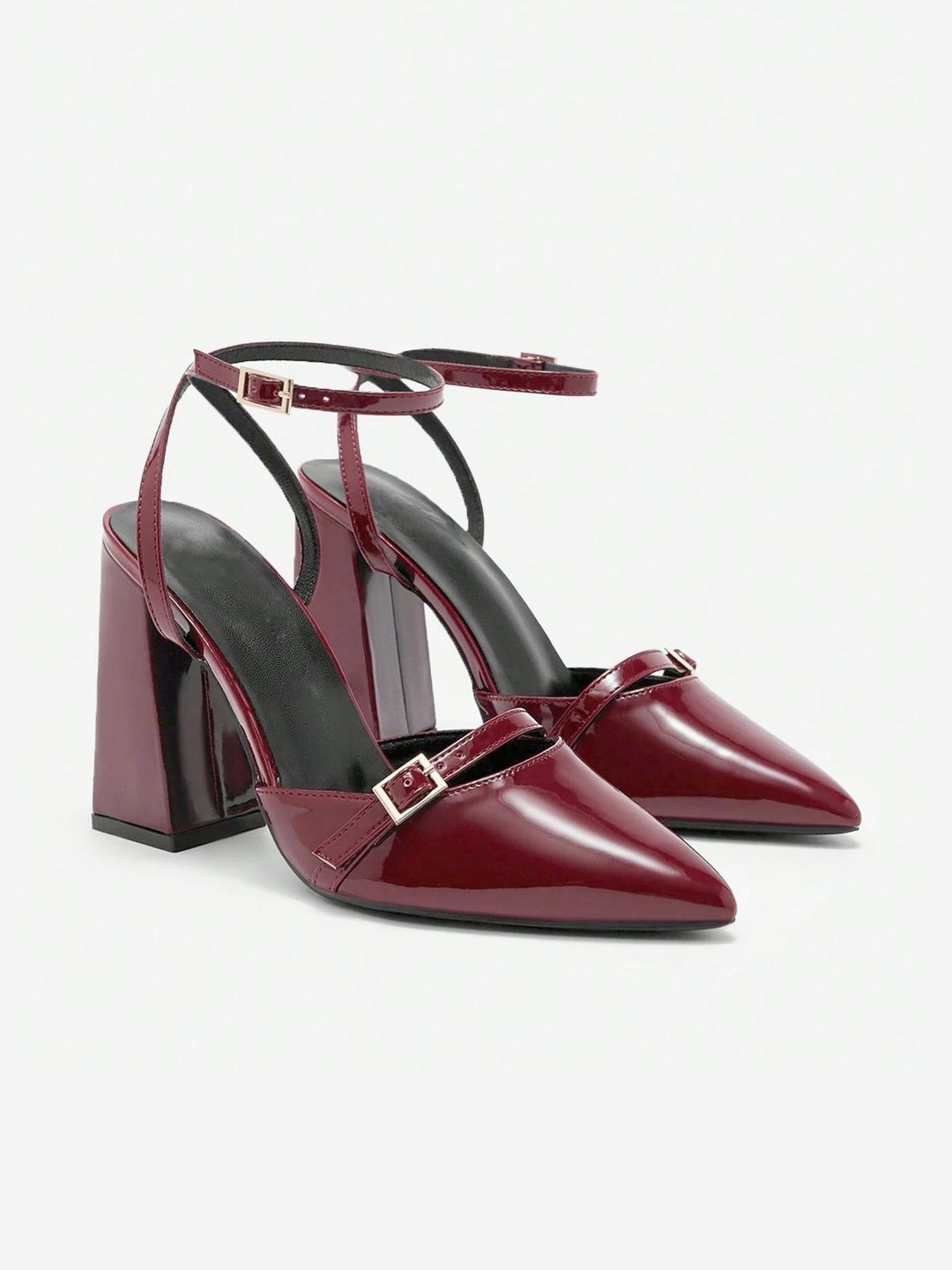 Lofy Party Block Pumps with Buckles