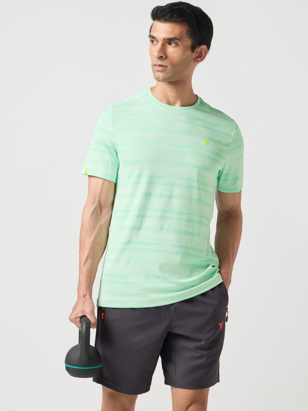 Technosport Men Striped Slim Fit T-shirt