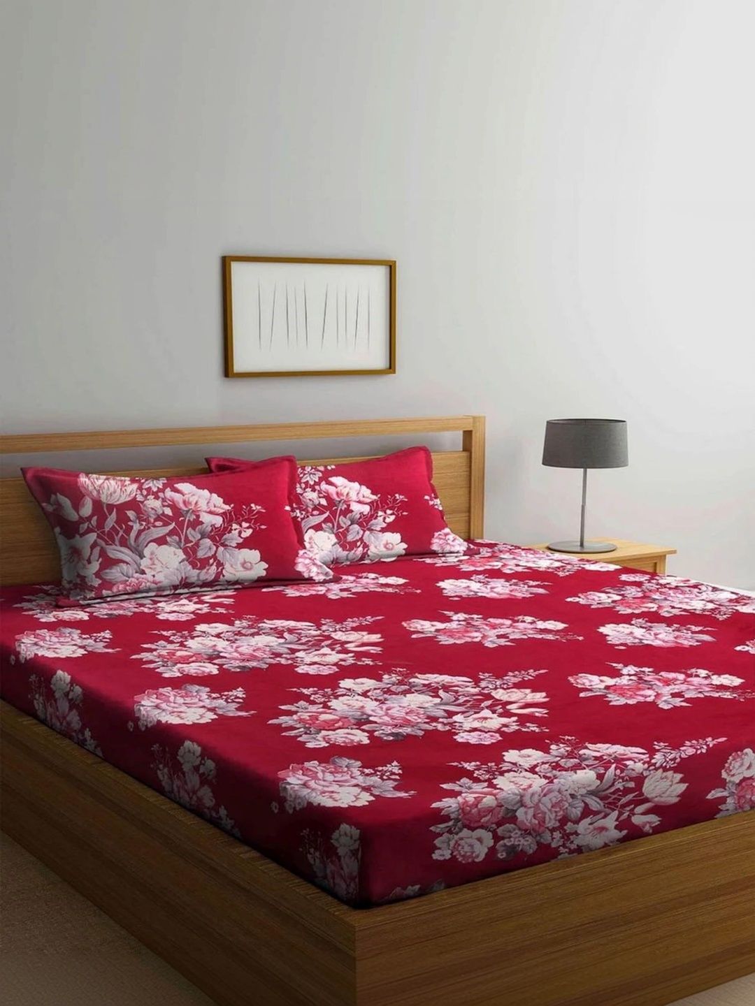 NeLeo Red Floral 300 TC King Bedsheet with 2 Pillow Covers