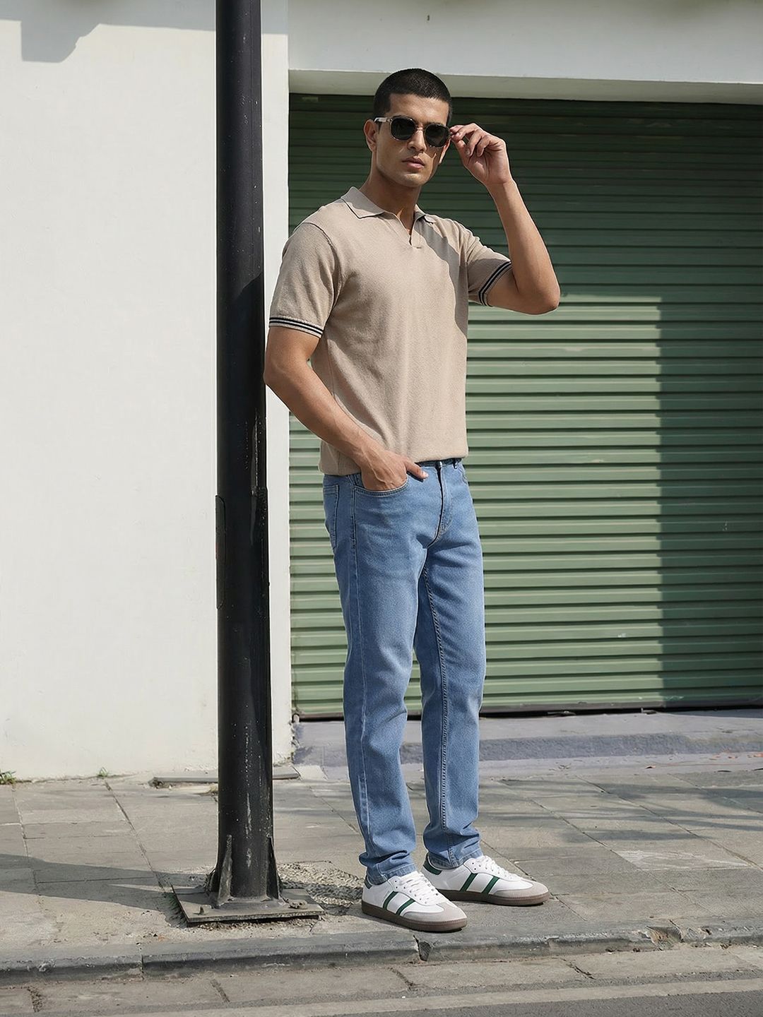 Roadster Men Slim Fit Mid-Rise Stretchable Jeans