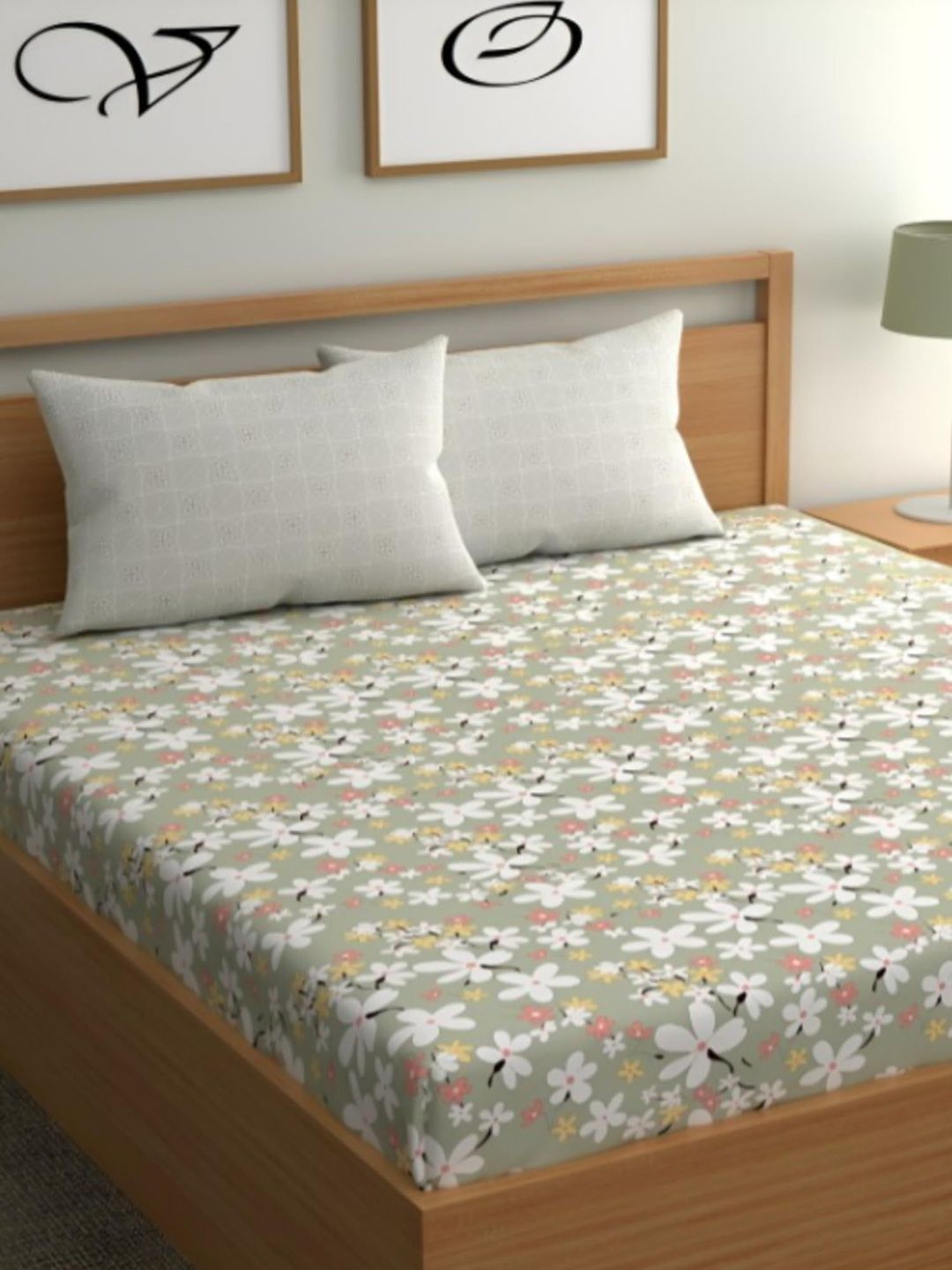 NeLeo Green Floral 300 TC King Bedsheet with 2 Pillow Covers
