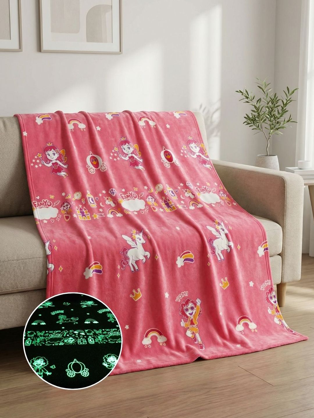 Famyo Famyo Kids Pink Unicorn Glow In Dark Fleece Lightweight 230 GSM AC Room Queen Blanket