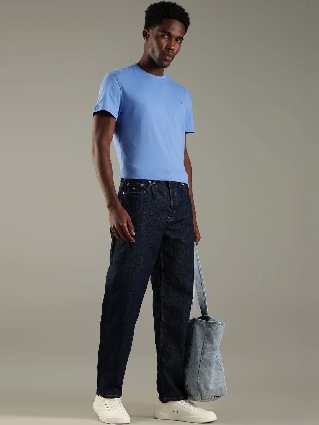 Relaxed Fit Mid-Rise Jeans