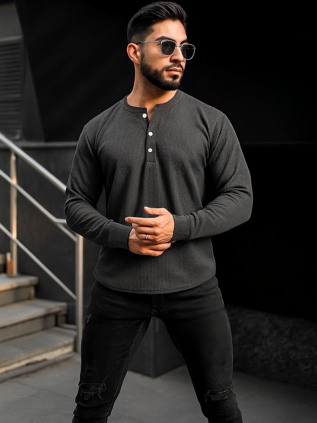 Starvy Men Henley Neck T-shirt