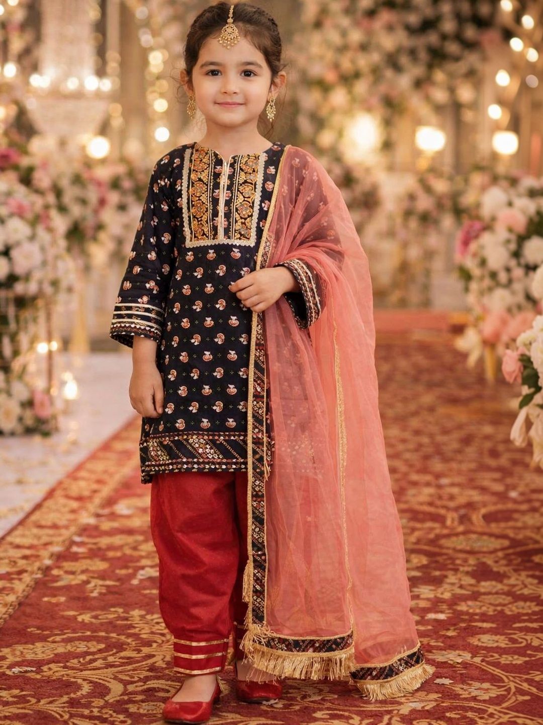 Rain & Rainbow Girls Ethnic Motifs Printed Regular Gotta Patti Pure Cotton Kurta with Salwar & With Dupatta