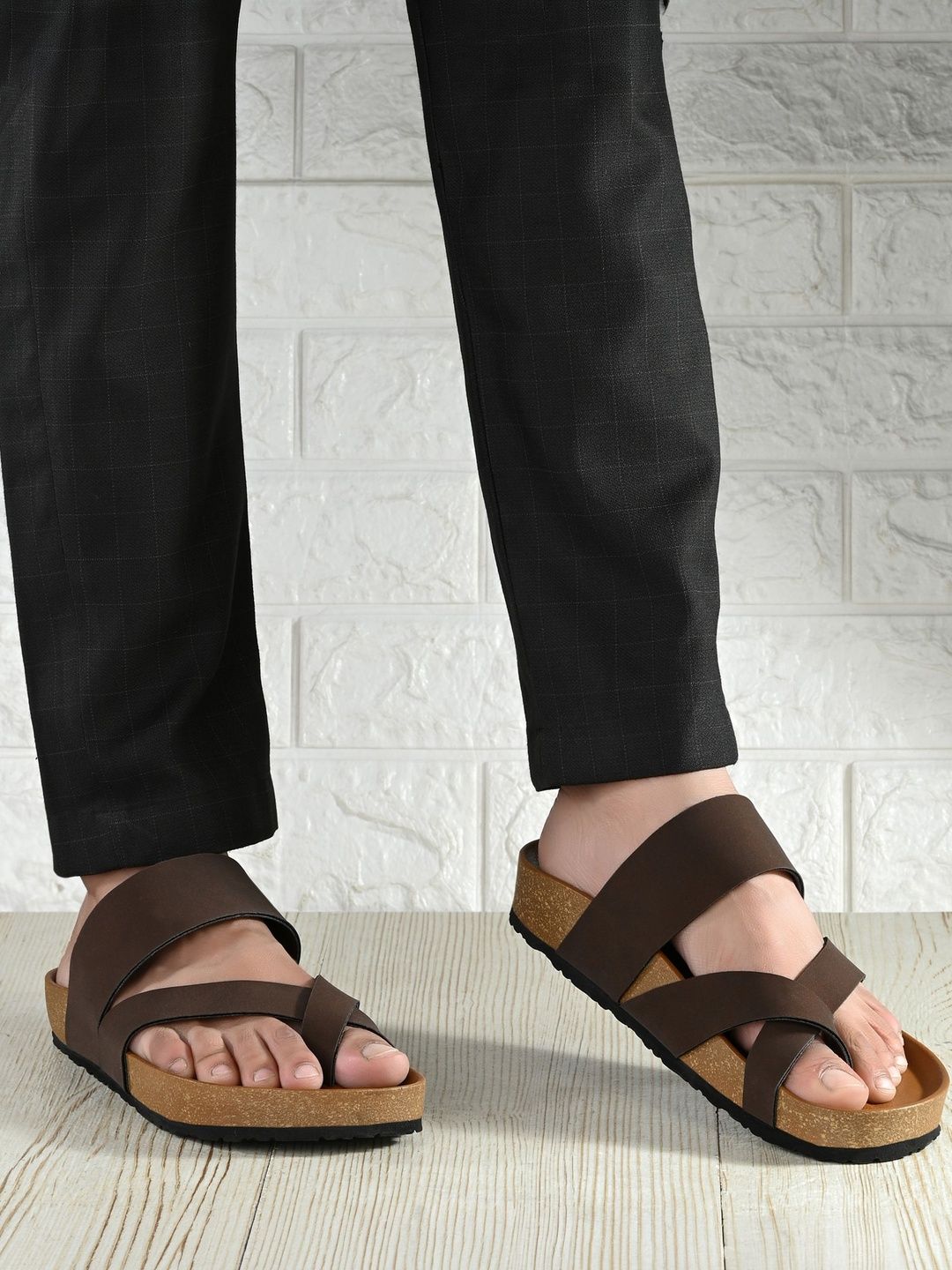 Mast & Harbour Men Thong Flip-Flops