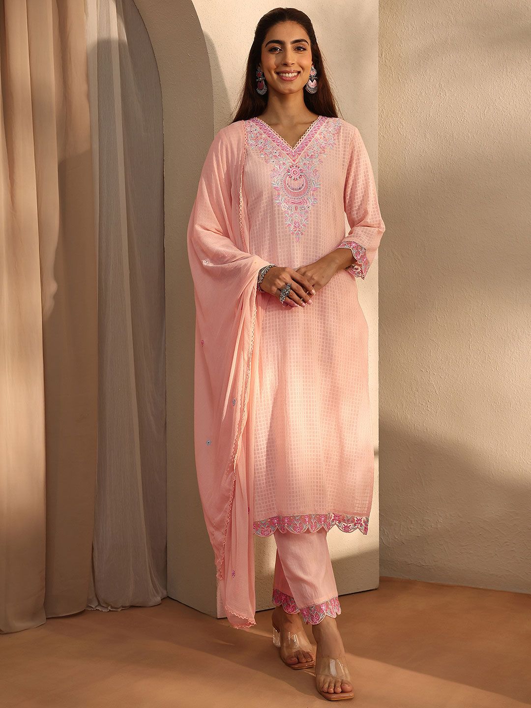 Libas Libas Women Ethnic Motifs Regular Thread Work Kurta with Trousers & With Dupatta