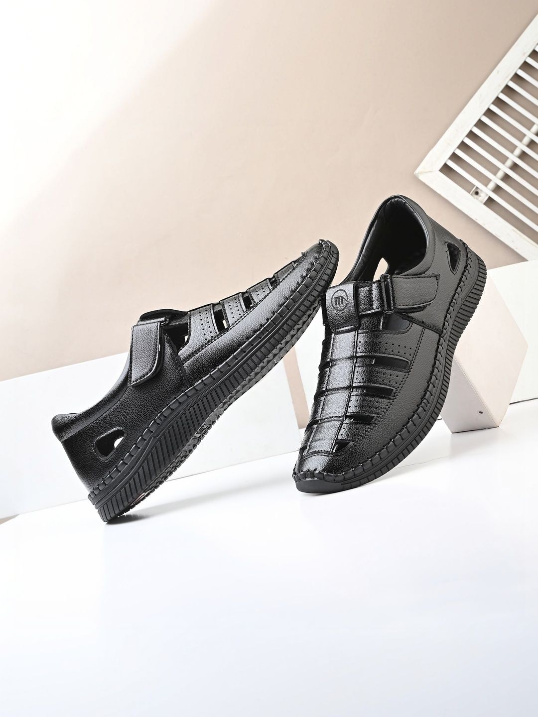 HERE&NOW Men Fisherman Sandals