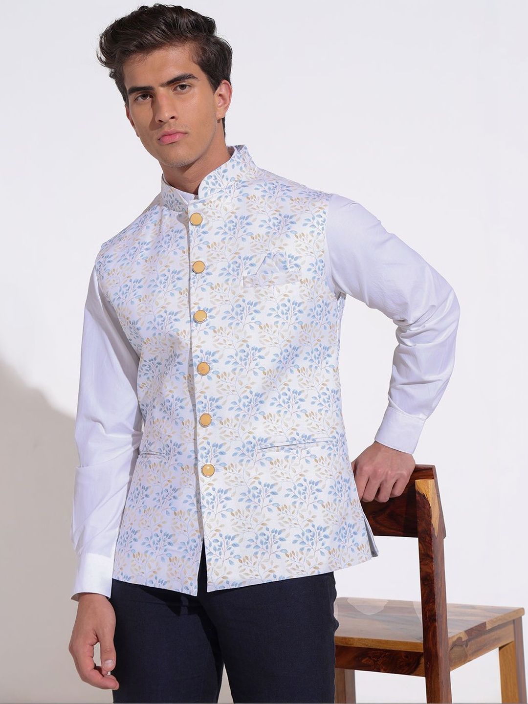 SHOWOFFFF Printed Mandarin Collar Sleeveless Nehru Jacket