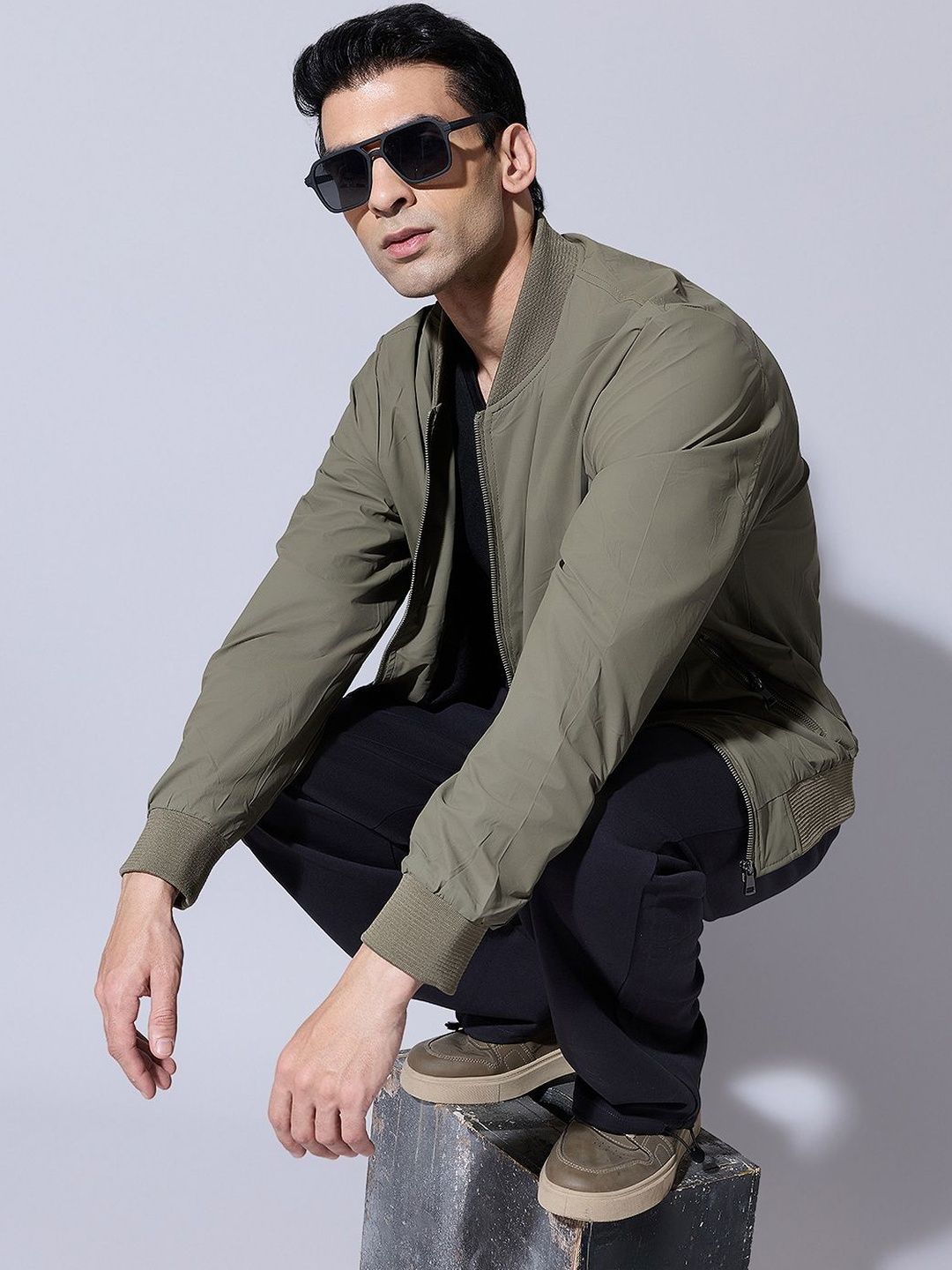 SHOWOFFFF Men Water Resistant Outdoor Open Front Jacket
