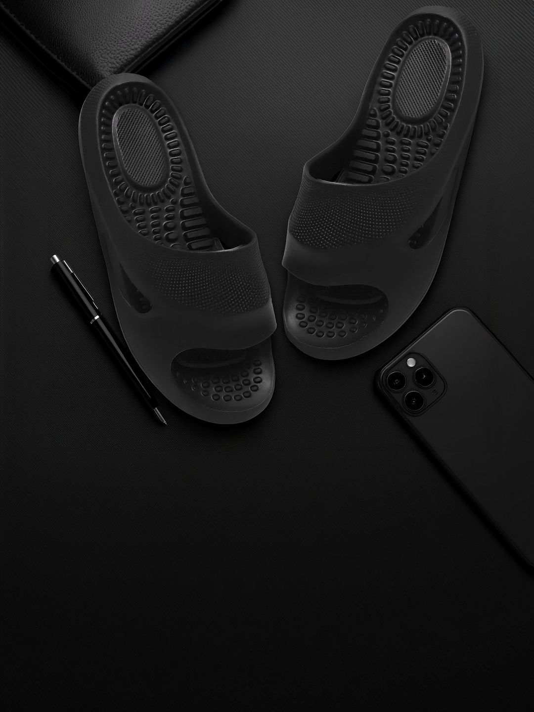 HERE&NOW Men Sliders