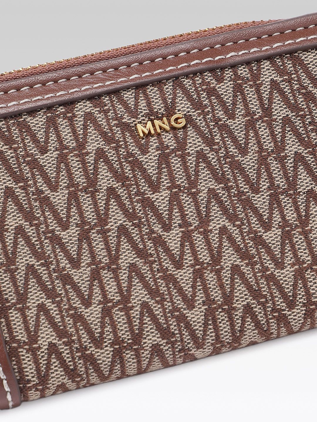 Textured Two Fold Wallet