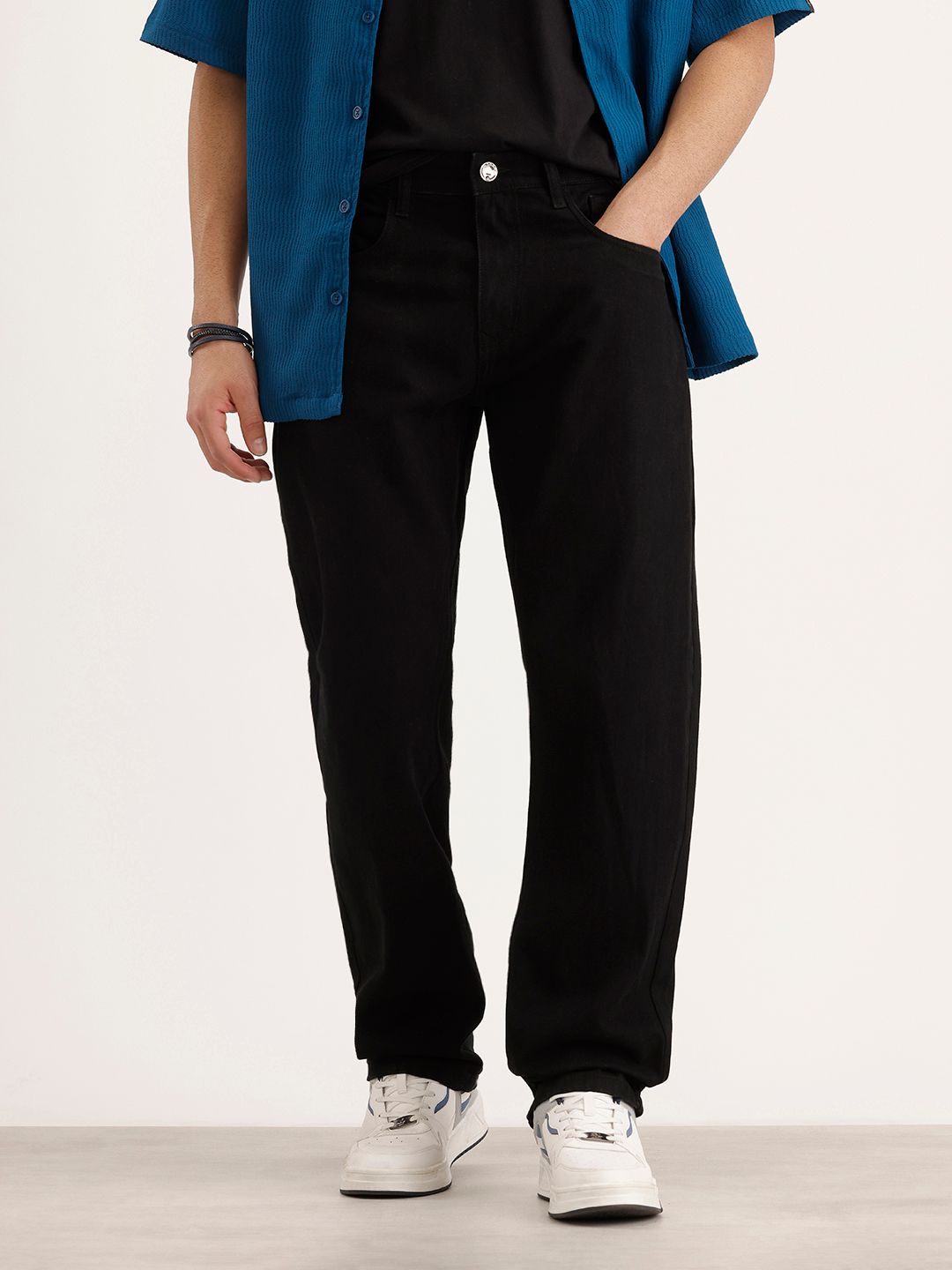 WROGN Men  Cotton Anti Jeans