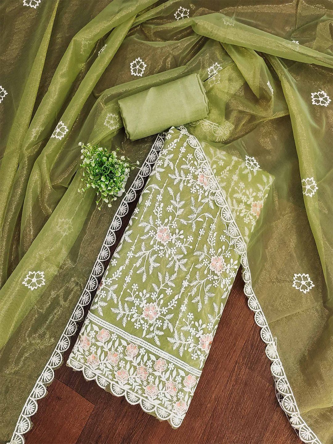 Peachmode Embroidered Organza Unstitched Dress Material