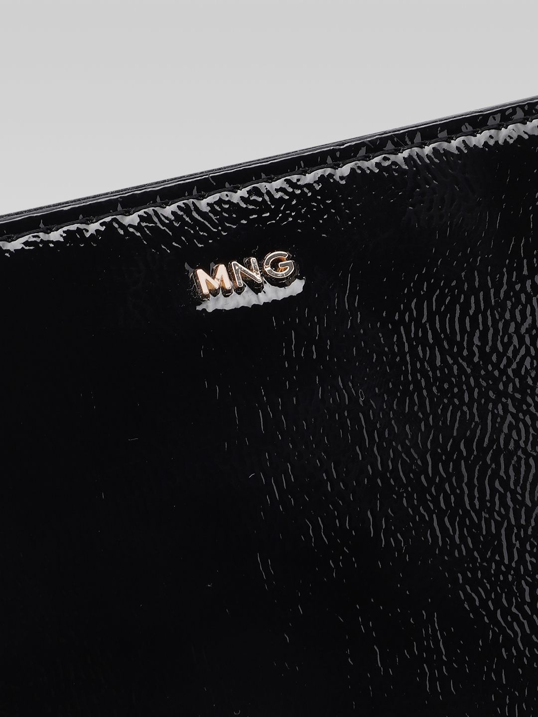 Zip Around Wallet