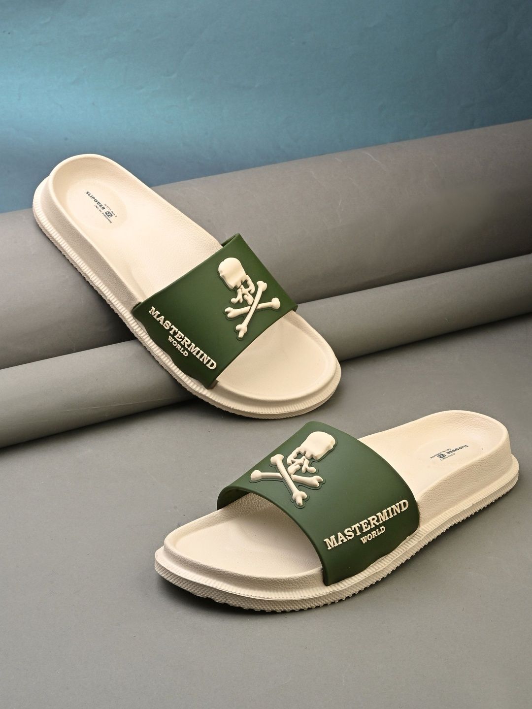 Slipover Men Printed Sliders