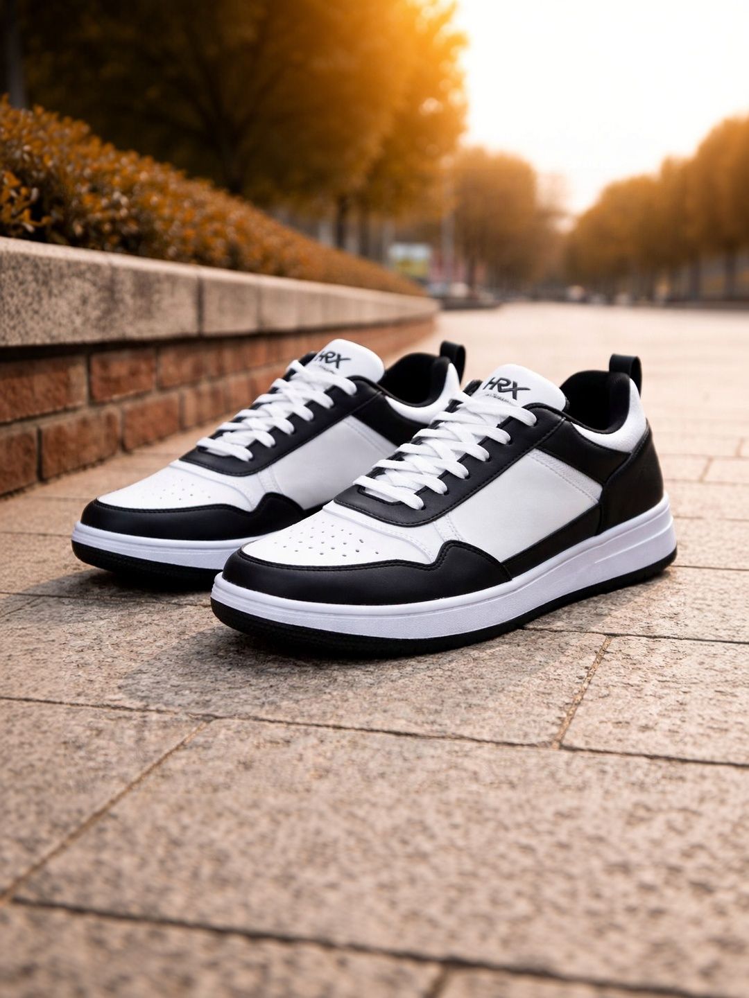 HRX by Hrithik Roshan Men Colourblocked Sneakers