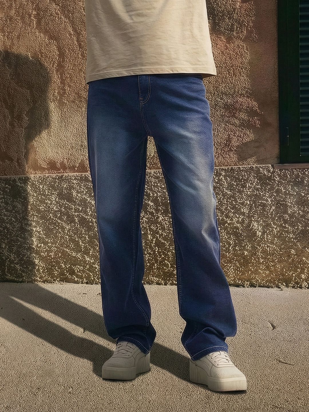 The Roadster Life Co. Men Relaxed Fit Stretchable Jeans