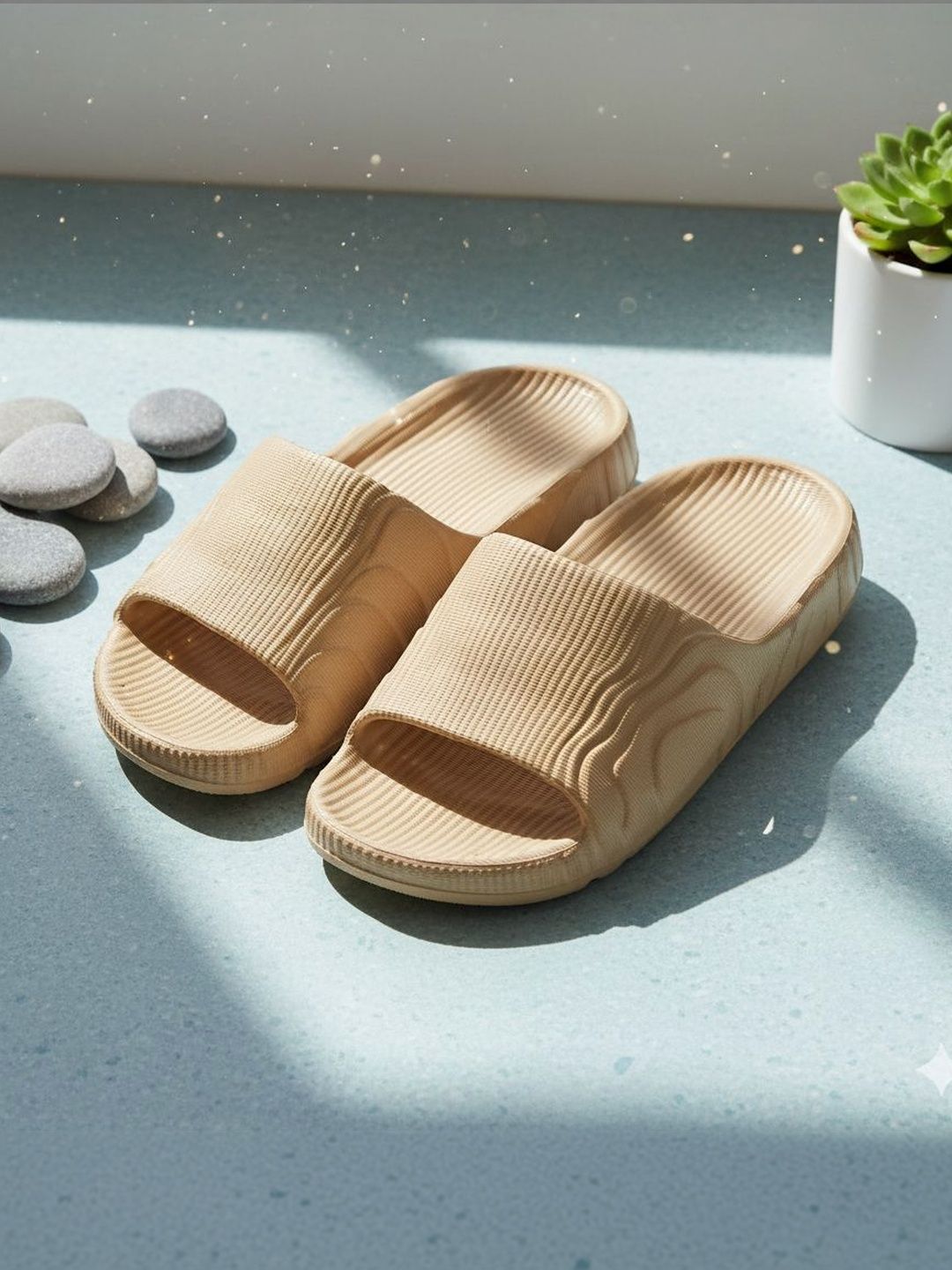 HERE&NOW Men Sliders