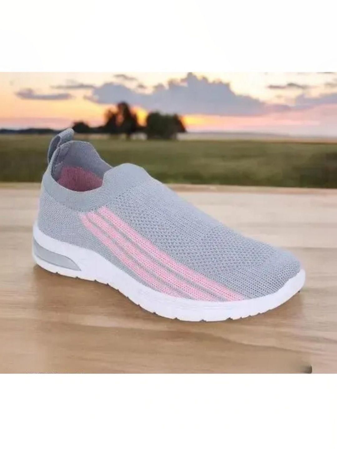 FASH N FOOT Women Colourblocked Sneakers