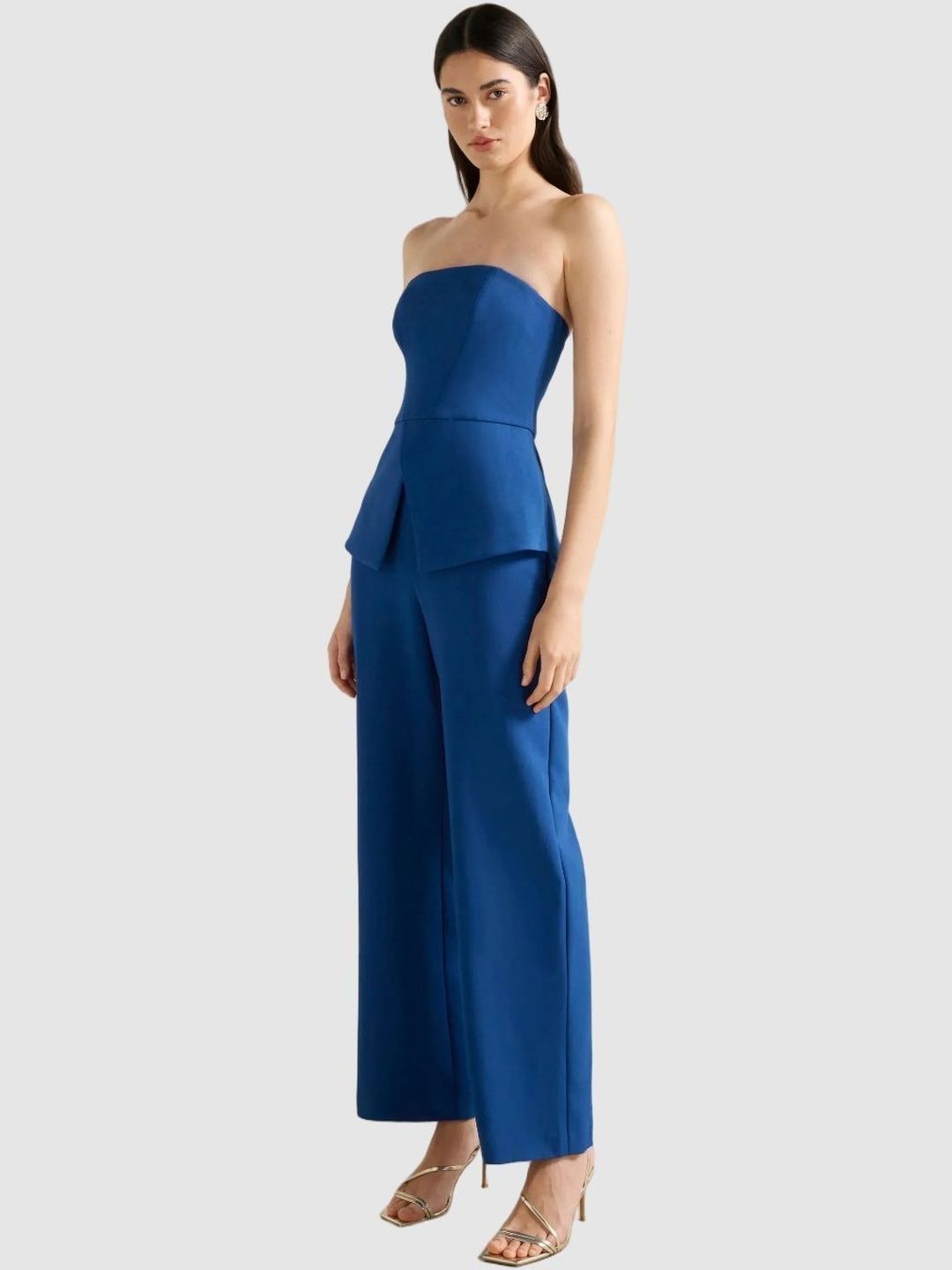 Off-Shoulder Basic Jumpsuit