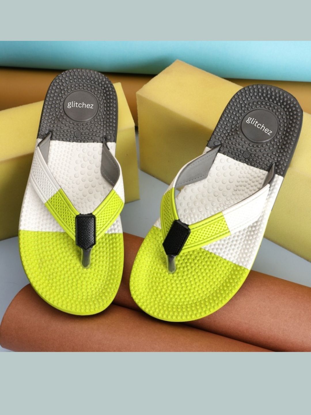 glitchez Men Colourblocked Thong Flip-Flops