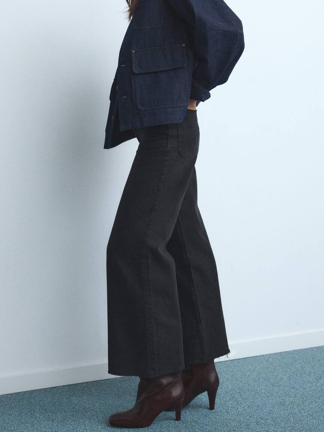 High-Rise Relaxed Fit Stretchable cropped Jeans