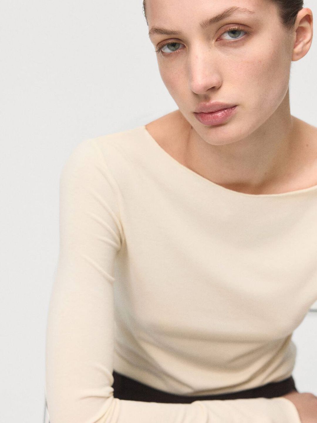 Boat Neck Slim Fit T-shirt