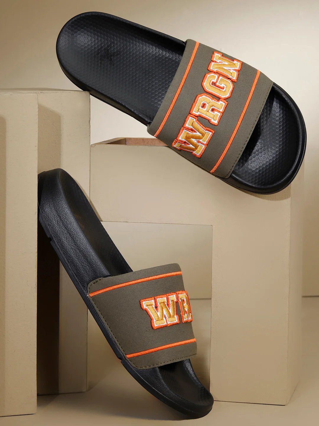 WROGN Men Embellished Sliders